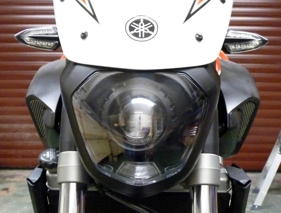 Yamaha MT07 bi-xenon headlight upgrade kit Yamaha MT07 bi-xenon projec
