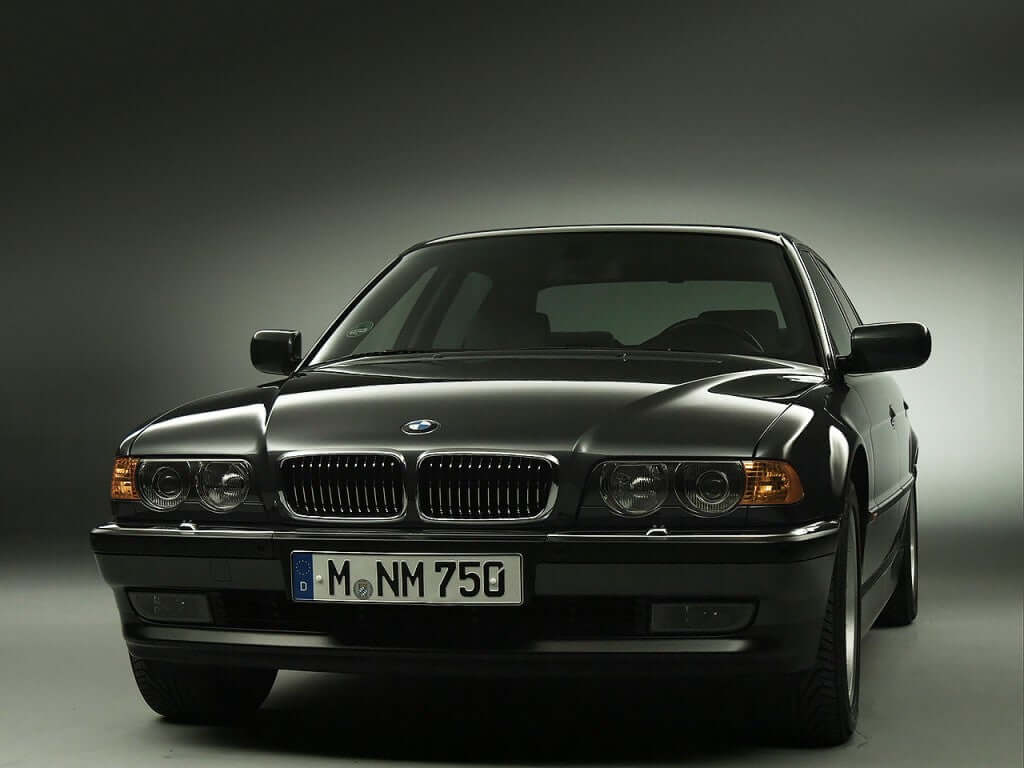 BMW 7 E38 facelift