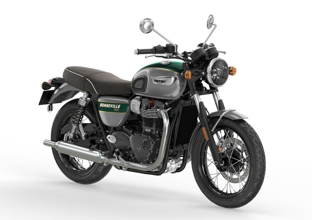 Triumph Bonneville T100 Gold Line (2021+) authentic motorcycle studio photo, viewed diagonally from the front on a white background