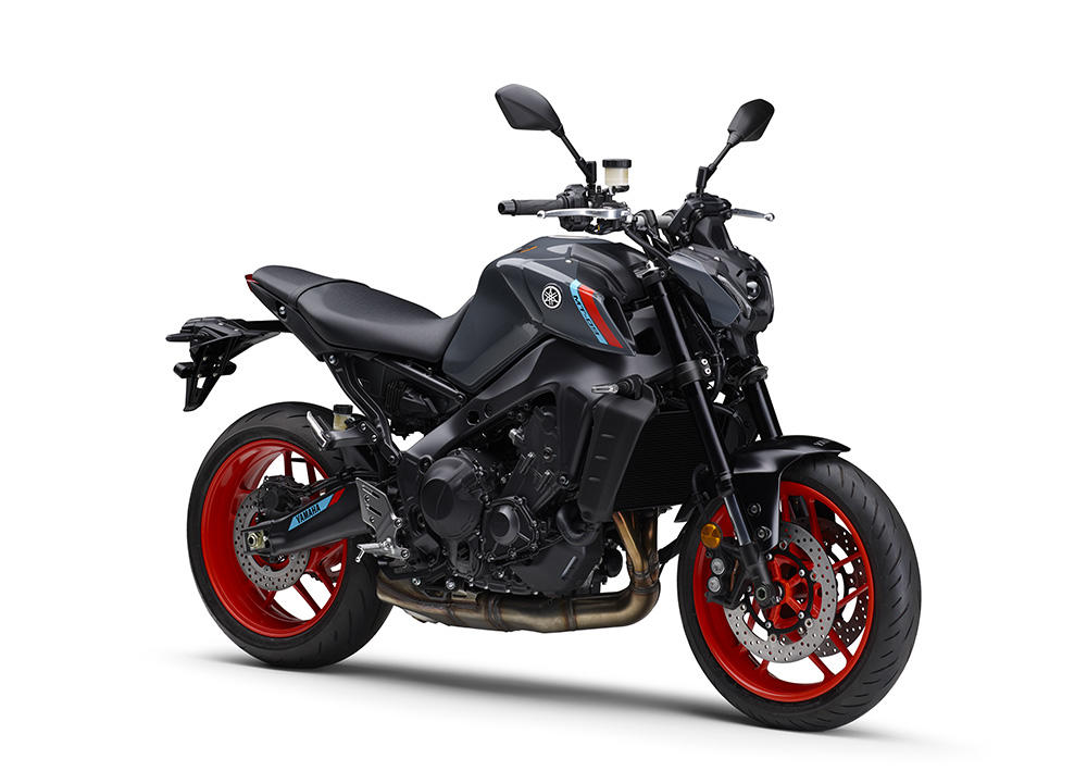 Yamaha MT-09 / FZ-09 (2021+) real motorcycle studio press photo, white background, front three-quarter perspective