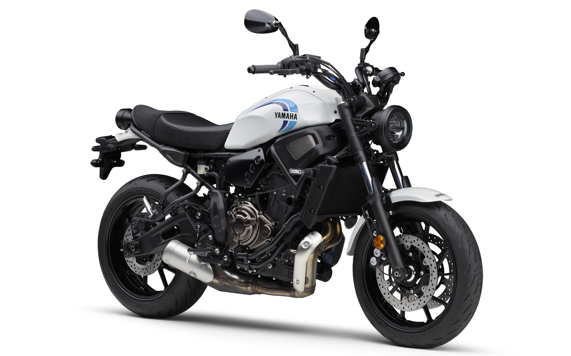 Yamaha XSR700 (2022+) authentic motorcycle product photo on a white studio background, angled from front