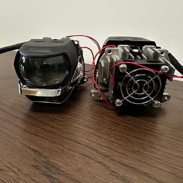 [BARGAIN] Ensemble de projecteurs Bi-LED 2,5 pouces, RHT (Outlet)