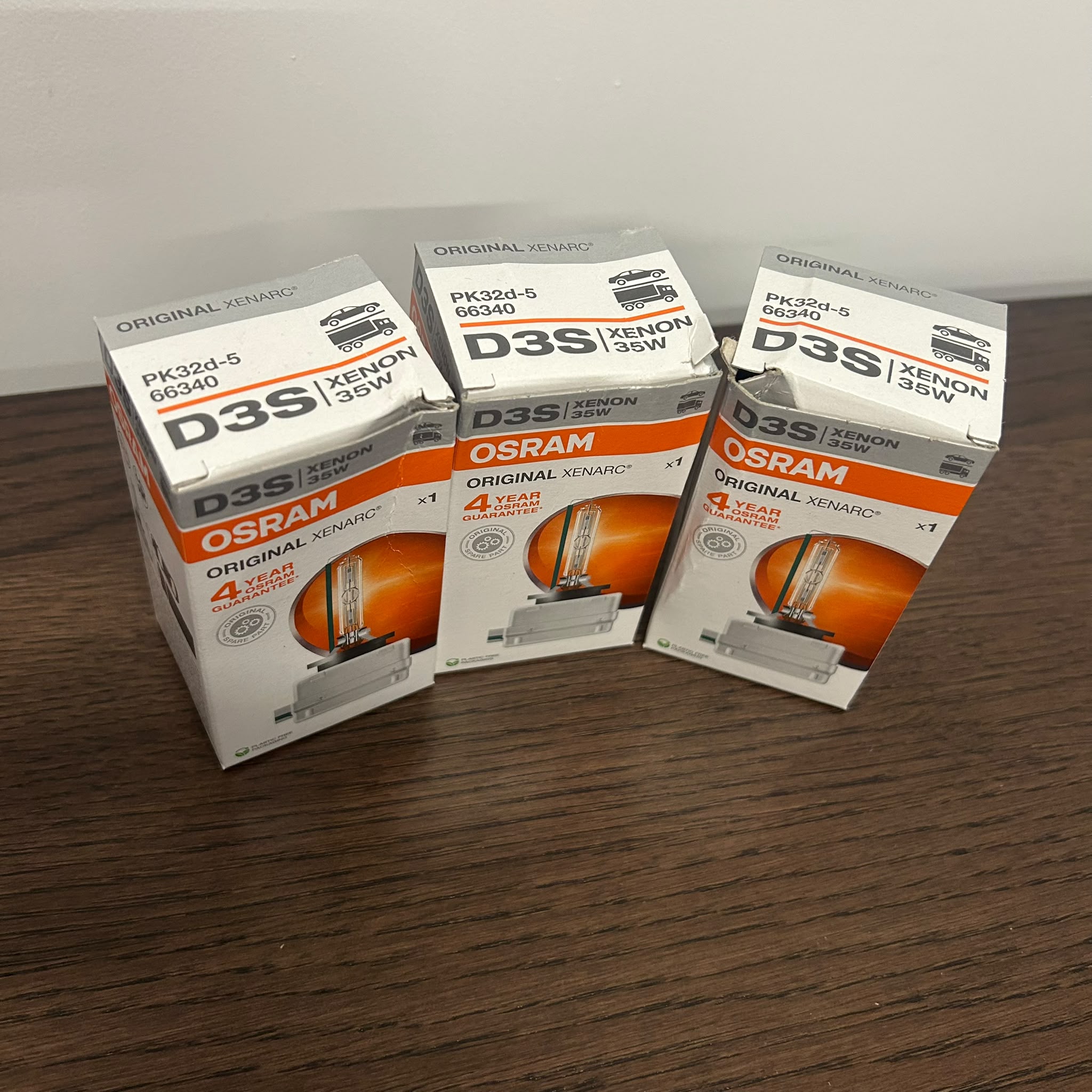 [BARGAIN] Osram Original Xenon HID D3S bulb 66340-PK32d-5  (outlet)