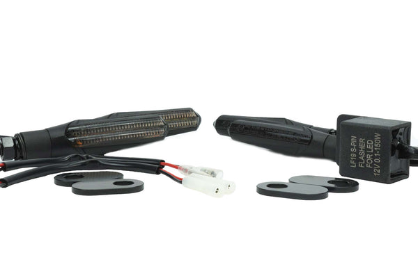 Clignotants séquentiels à LED Kawasaki Z900 avec feu de position et feu stop - kit de 4 pièces